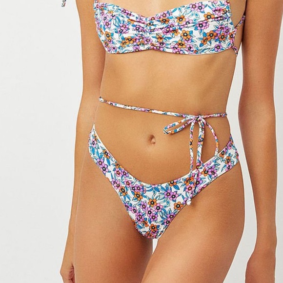 Frankie's Bikinis Other - Frankie’s Bikinis Floral Jeanette Foxy Bottoms